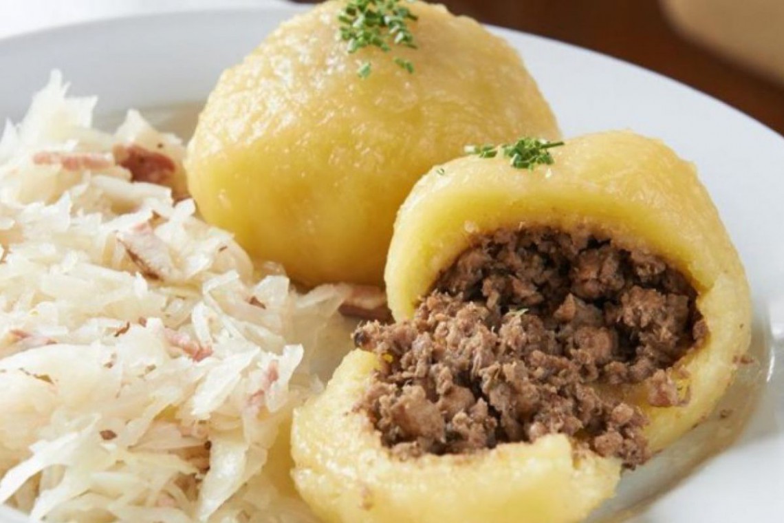 Fleischknödel mit Sauerkraut - So schmeckt Niederösterreich