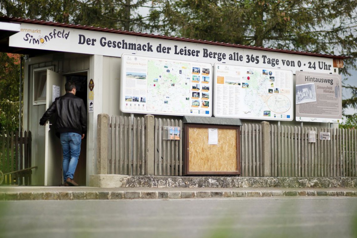 Bauernladen Simonsfeld Aussenansicht