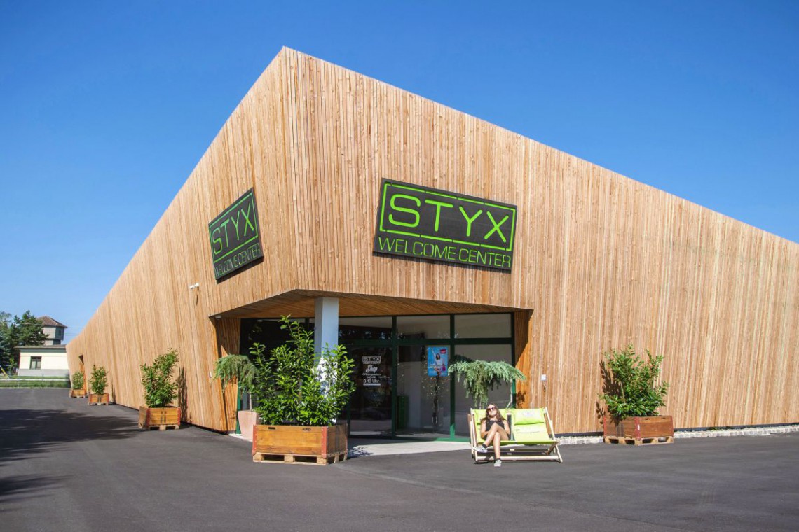 World of Styx Welcome Center Gebäude außen