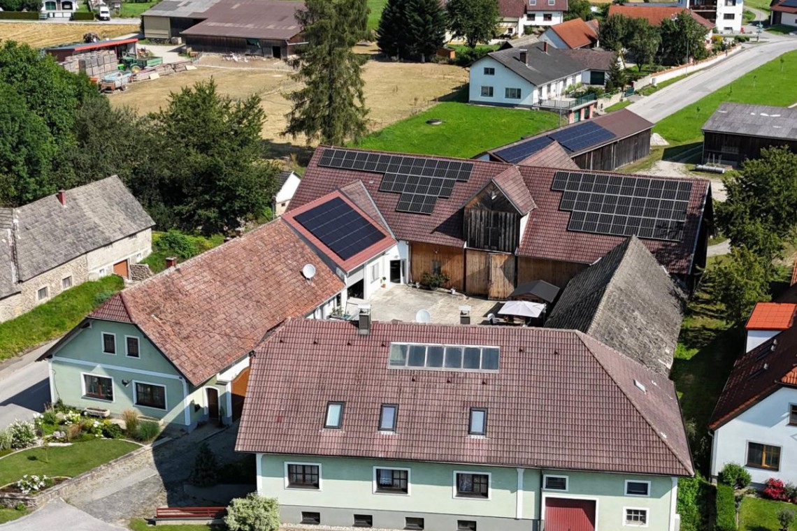 BioBauernhof B&ouml;hm, Luftaufnahme vom Bauernhof B&ouml;hm