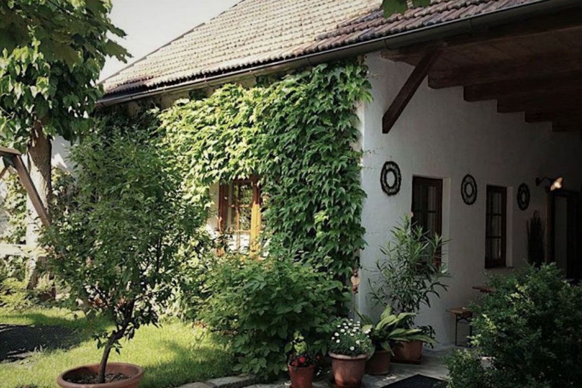 Lokal von Außen