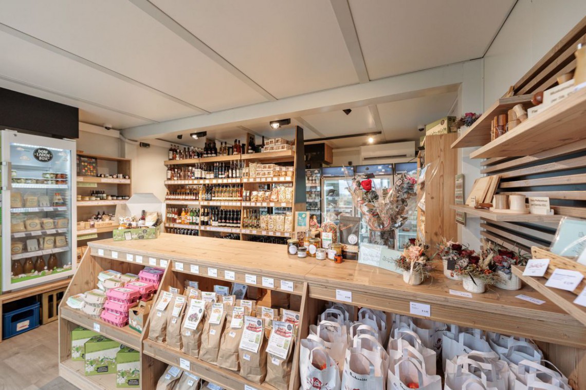 Regale in der Dorfladenbox