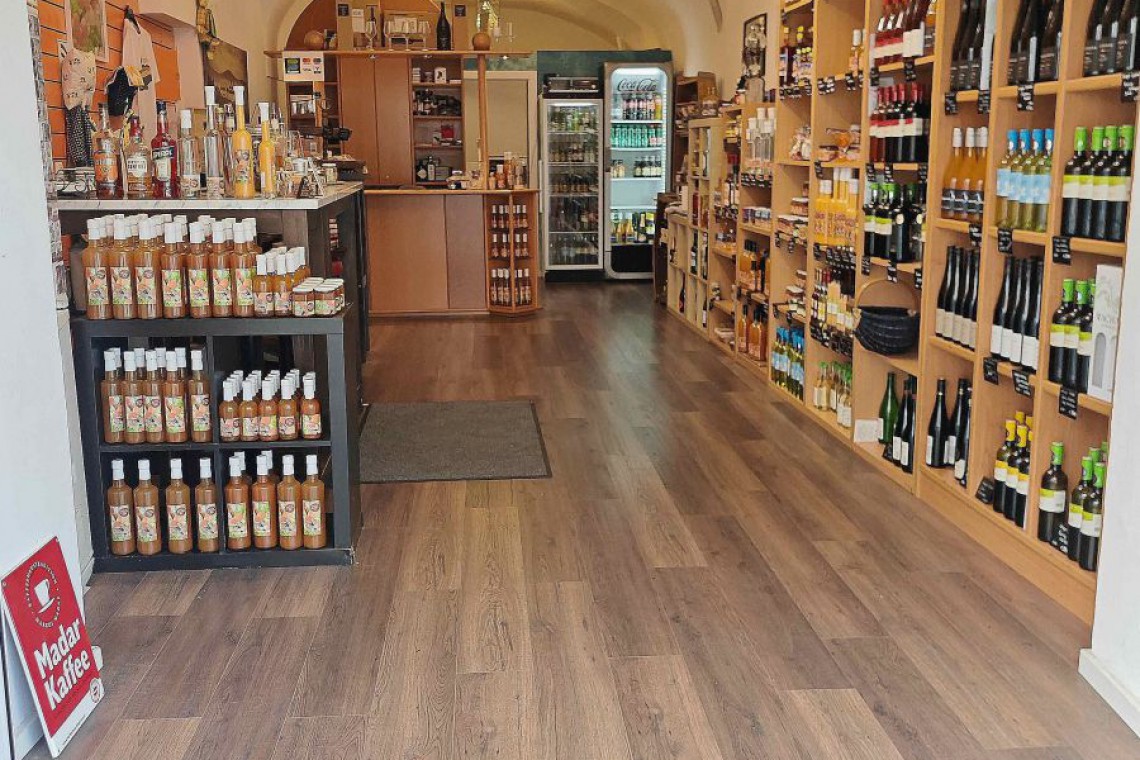 Gesch&auml;ftslokal von innen