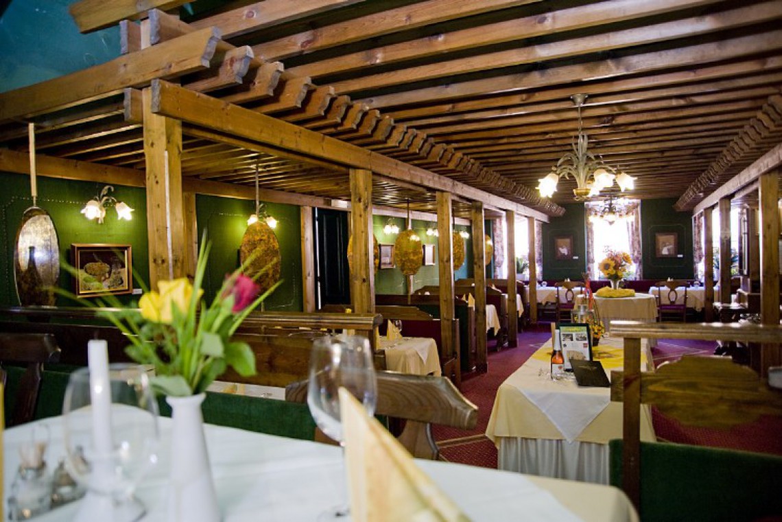 Hotel Thaya Restaurant