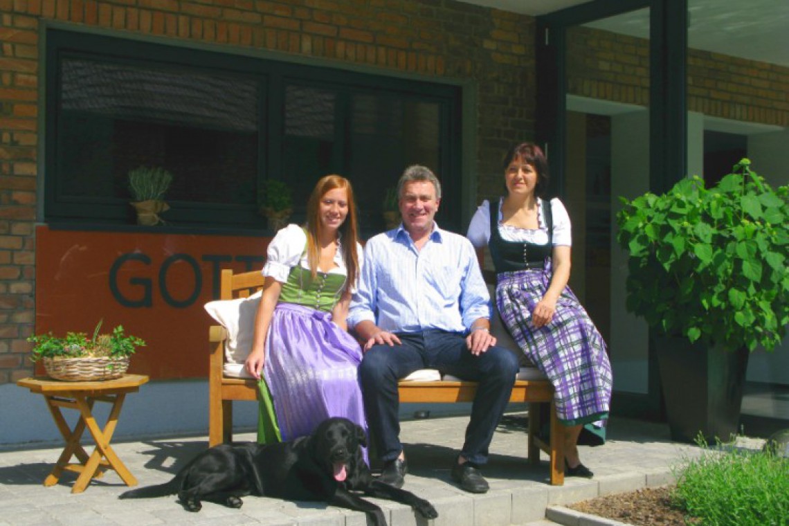 Gottschuly-Grassl Winzerfamilie