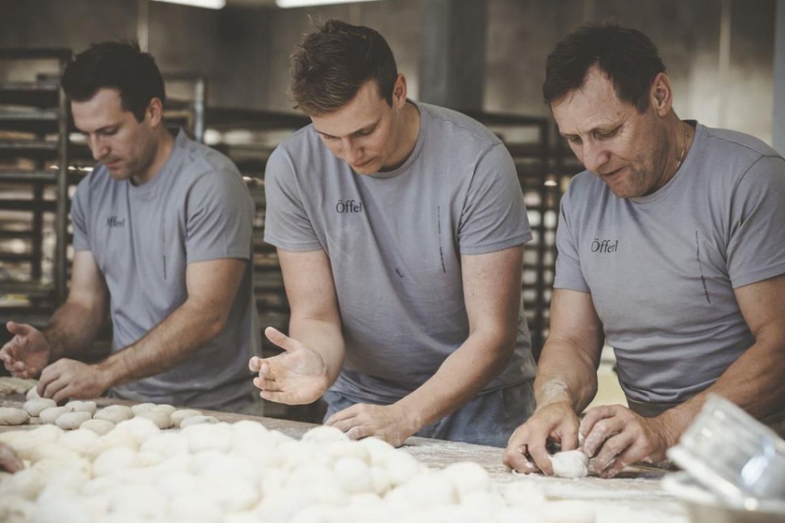 Bäckerei Öfferl bei der Arbeit