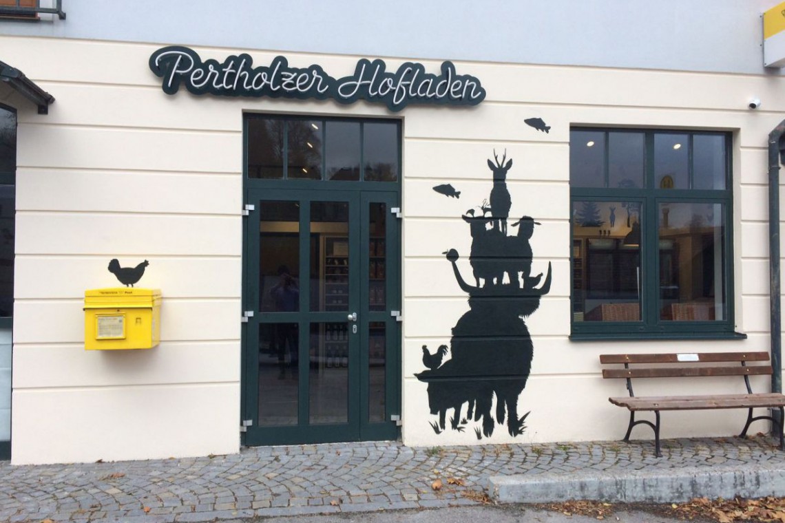 Pertholzer Hofladen von Außen