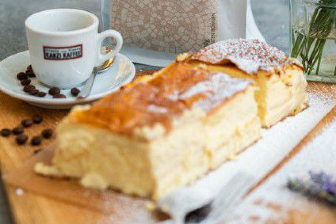 Gerüchteküche Kaffee und Kuchen