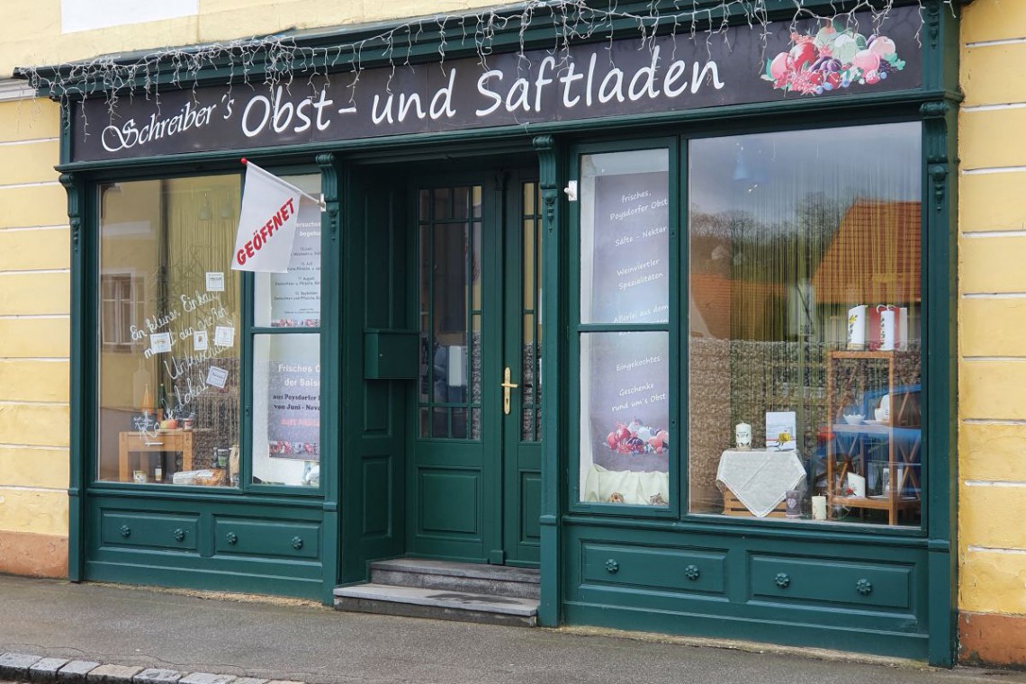 Schreibers Obst- und Saftladen von außen