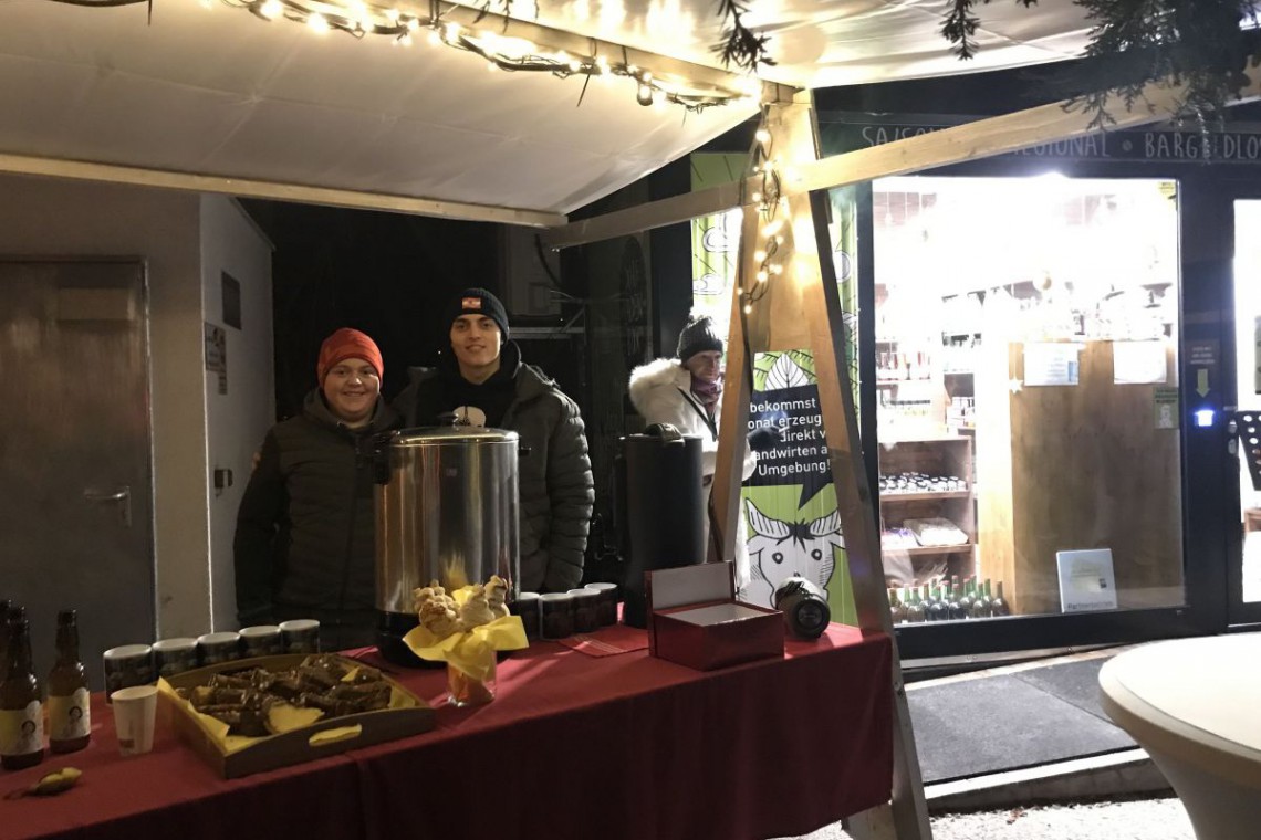 Dorfladenbox Markt Piesting Marktstand