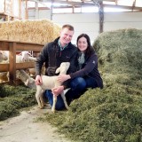 Bild anzeigen: Thomas und Maria Langeder im Schafstall
