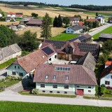 Bild anzeigen: BioBauernhof B&ouml;hm, Luftaufnahme vom Bauernhof B&ouml;hm