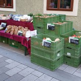 Bild anzeigen: WUK Biopflanzen, Marktstand mit Pflanzen