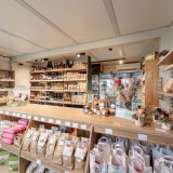 Bild anzeigen: Regale in der Dorfladenbox