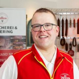Bild anzeigen: Herr Zeller Im verkaufslokal, Portraitfoto