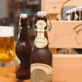 Bild anzeigen: Bier vom Marchfelder Storchenbräu