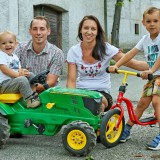 Bild anzeigen: winzerhof müller familie