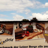 Bild anzeigen: Der Bauermarkt Simonsfeld wurde mit der Auszeichnung "Regionalladen des Jahres 2022" ausgezeichnet.