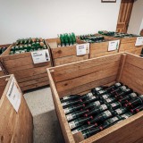 Bild anzeigen: Seppelbauer Kisten mit Flaschen