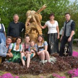 Bild anzeigen: Familie Stögerer im Bienengarten