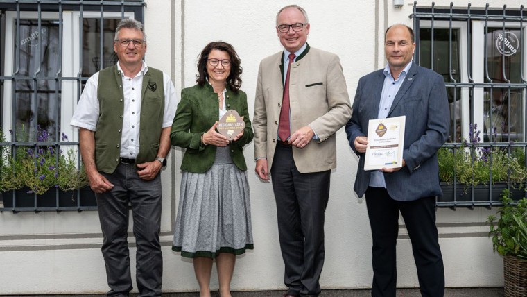 Christian Plank, Fritz Guhsl und Brigitte Guhsl vom Sonnenladen St. Pantaleon