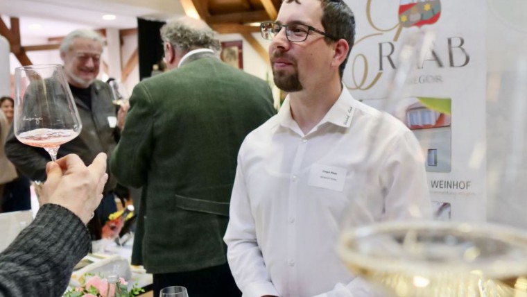 Weinhof Gregor Raab pr&auml;sentierte seine Weine in M&uuml;nchen bei Taste & Talk