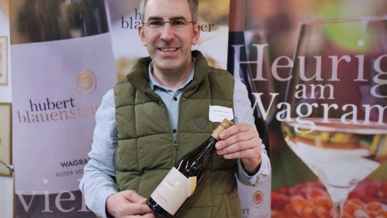 Hubert Blauensteiner pr&auml;sentierte seine Weine & Wildschweinprodukte