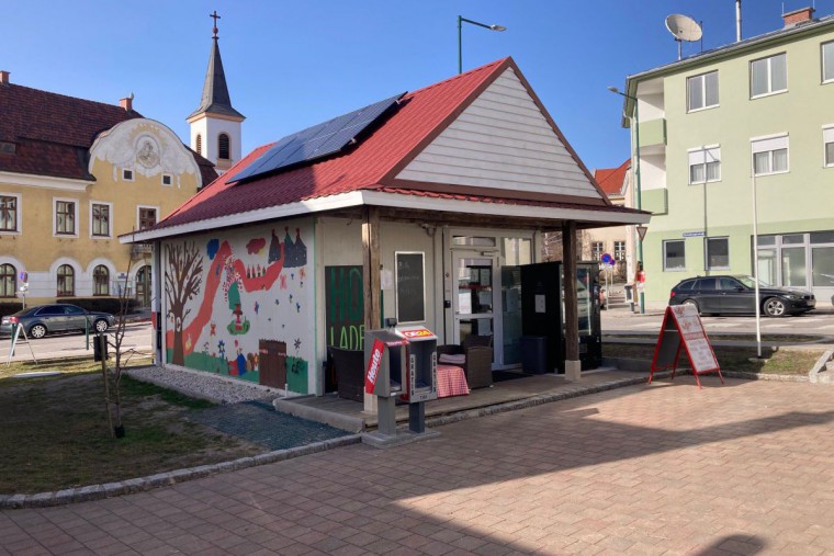 Biobox Hofladen St. Veith Berndorf, Außen Ansicht Gesamt