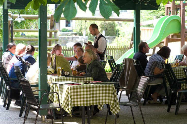 Hotel Thaya Gastgarten