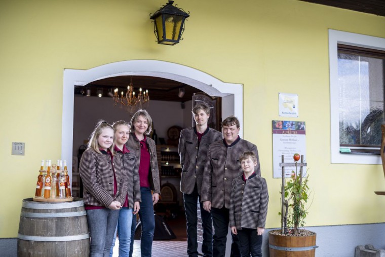 Weinhof Aufreiter: Familie Aufreiter