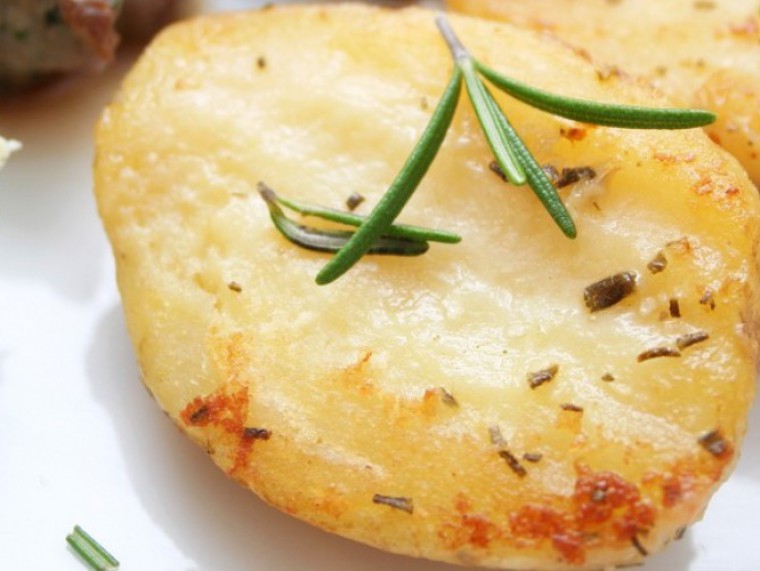 Bratkartoffel mit Rosmarin