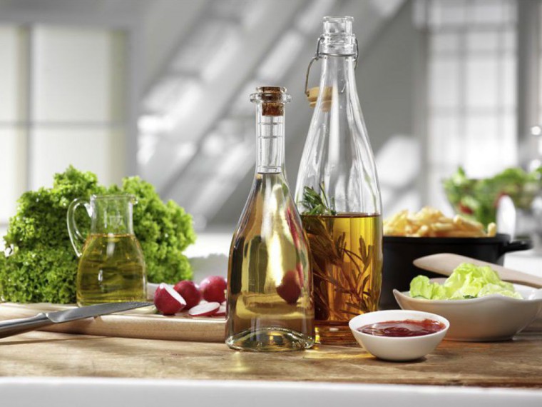 Essig und &Ouml;l zum Salat - hier gibt's Vielfalt