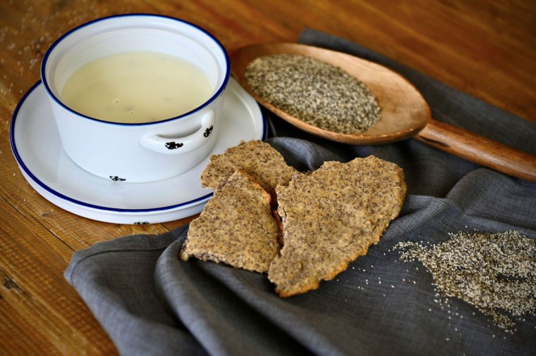 Stosuppe mit Mohn-Fastenbrot